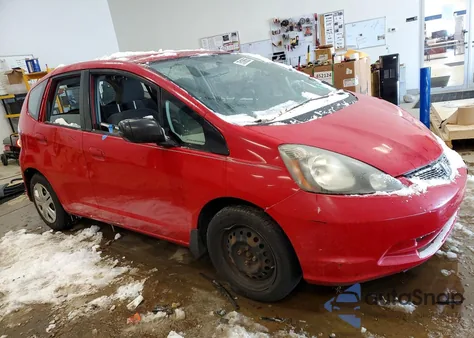 2011 Honda Fit z USA, uszkodzony, nr VIN JHMGE8H35BC012948